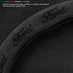 Car steering wheel cover in carbon fiber suede style suitable for Ford