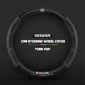 Car steering wheel cover in carbon fiber suede style suitable for Nissan